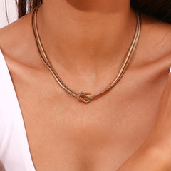 KNOTTED NECKLACE
