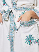 VELORA BATHROBE