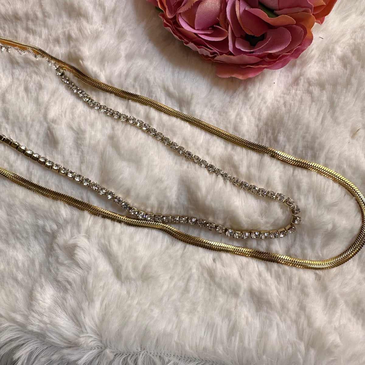 BIJOU NECKLACE