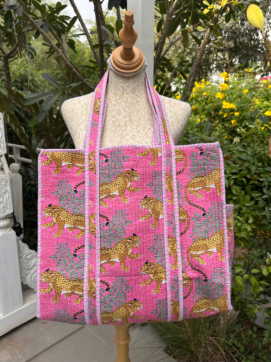 CHEETAH TOTE BAG