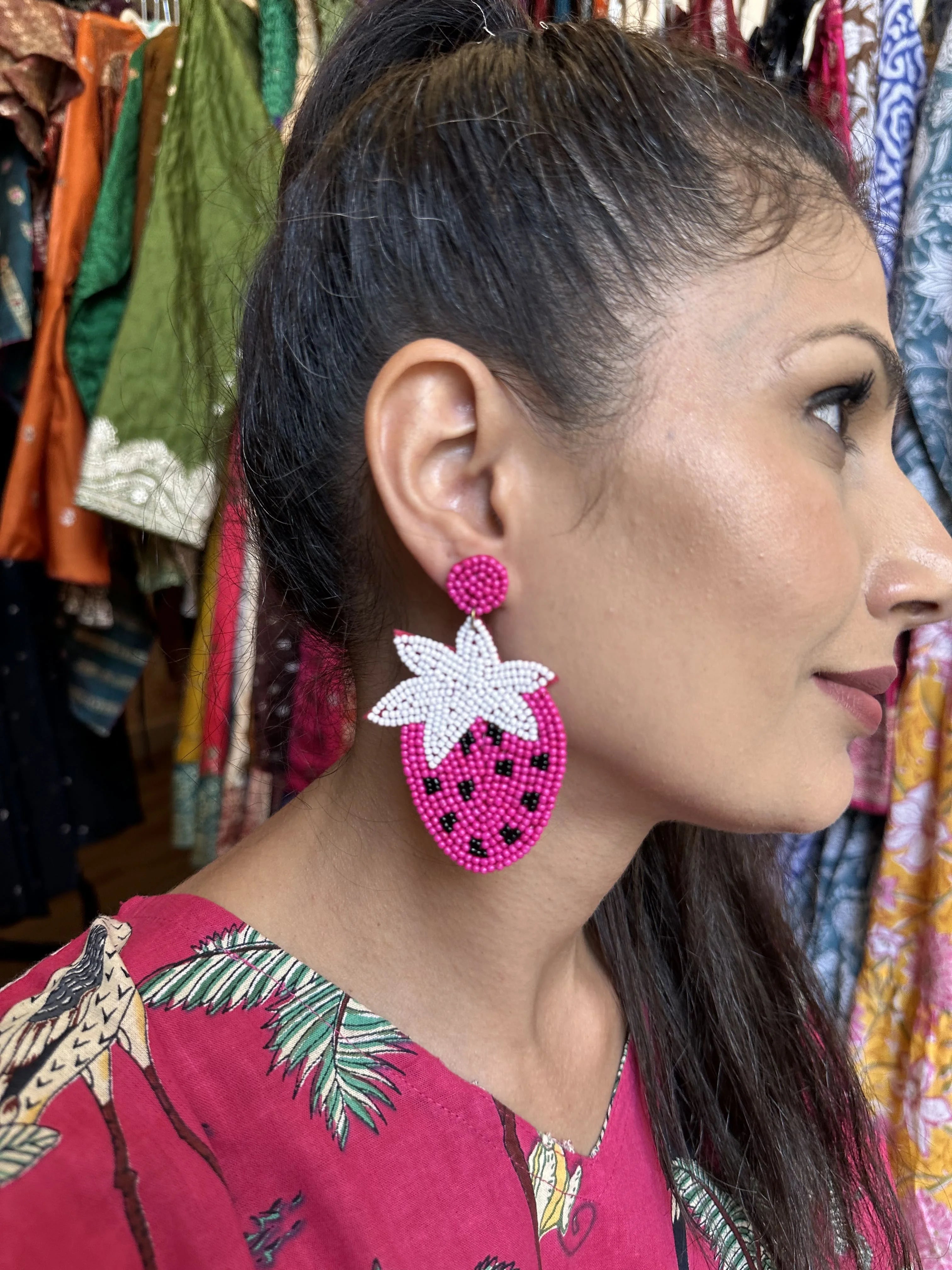 STRAWBERRY BEADED EARRINGS
