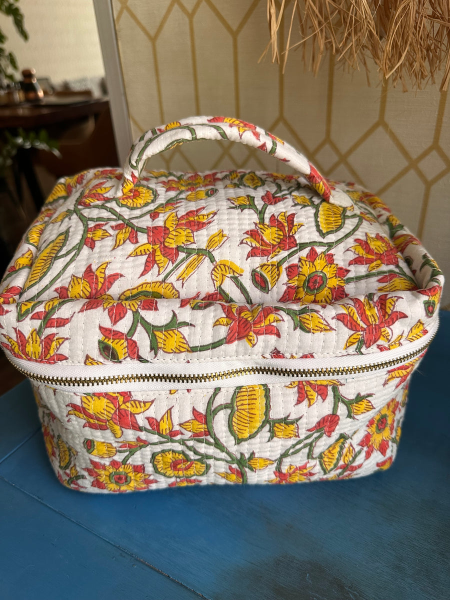 LURO MAKEUP BAG
