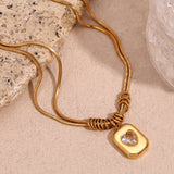 XARA NECKLACE