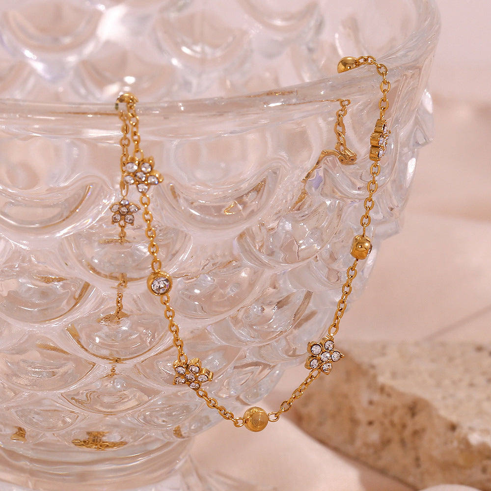 ZIRCONIA FLOWER NECKLACE